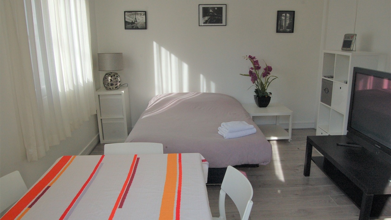 Photo of Bedroom in Garches