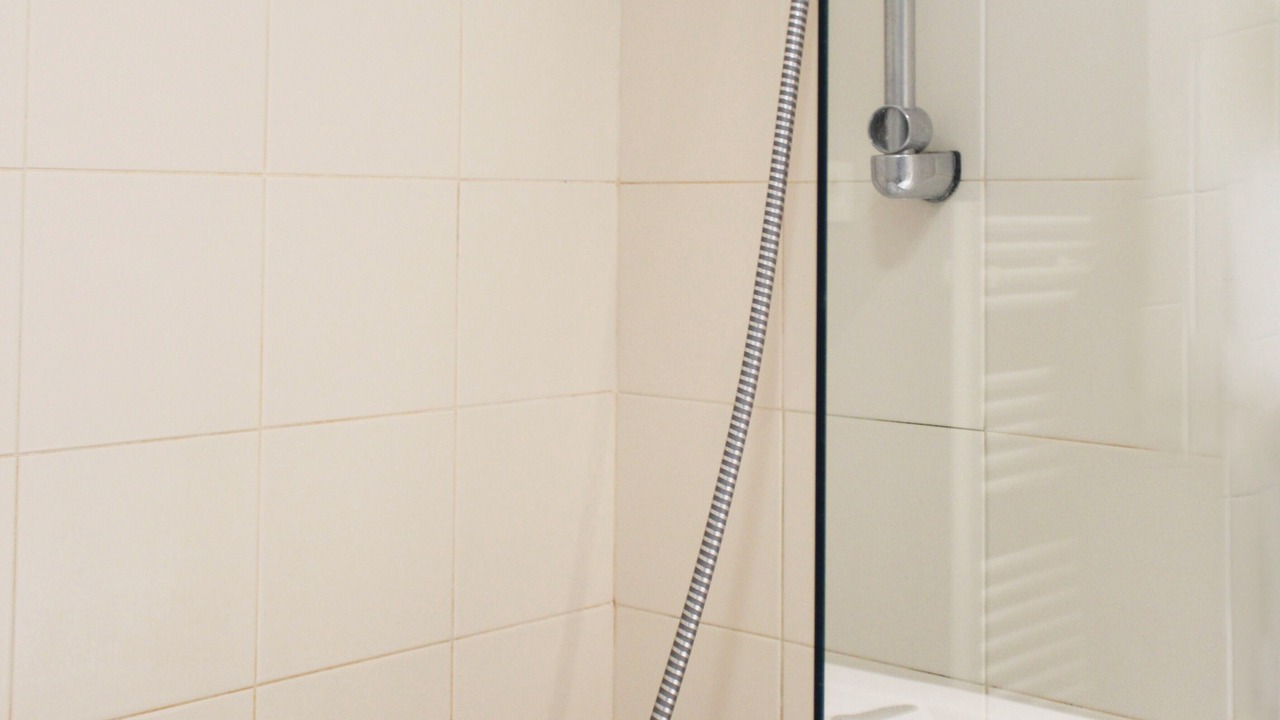 Photo of Bathroom in Issy-les-Moulineaux