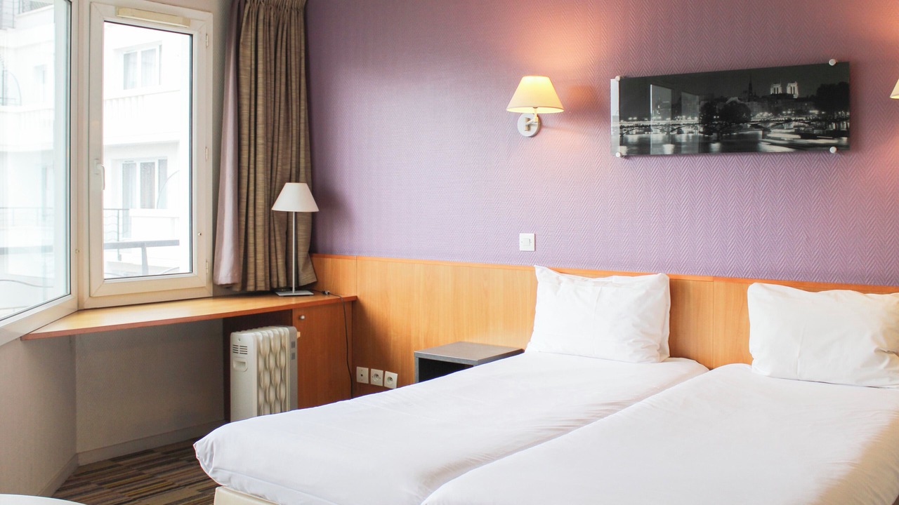 Photo of Bedroom in Issy-les-Moulineaux