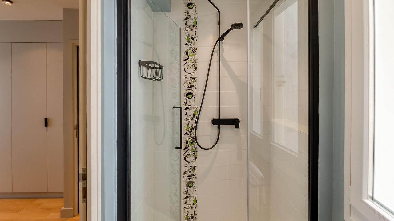 Photo of Bathroom in Quartier de la Place-Vendome