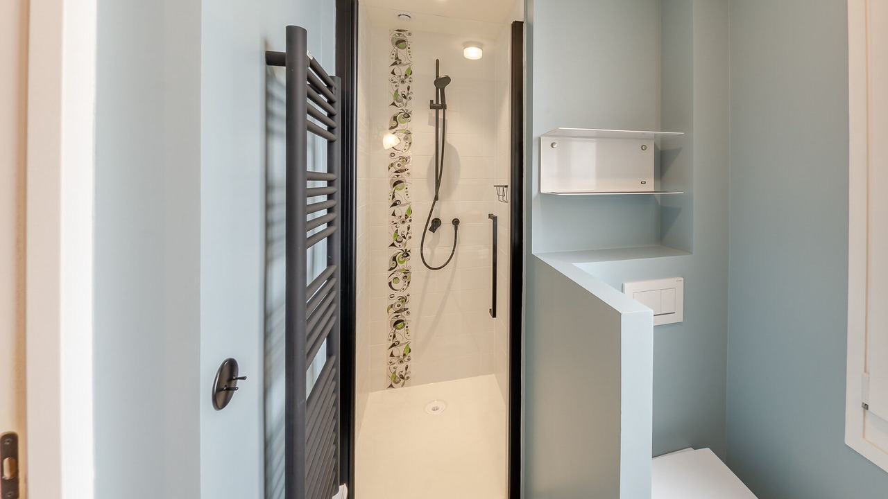 Photo of Bathroom in Quartier de la Place-Vendome