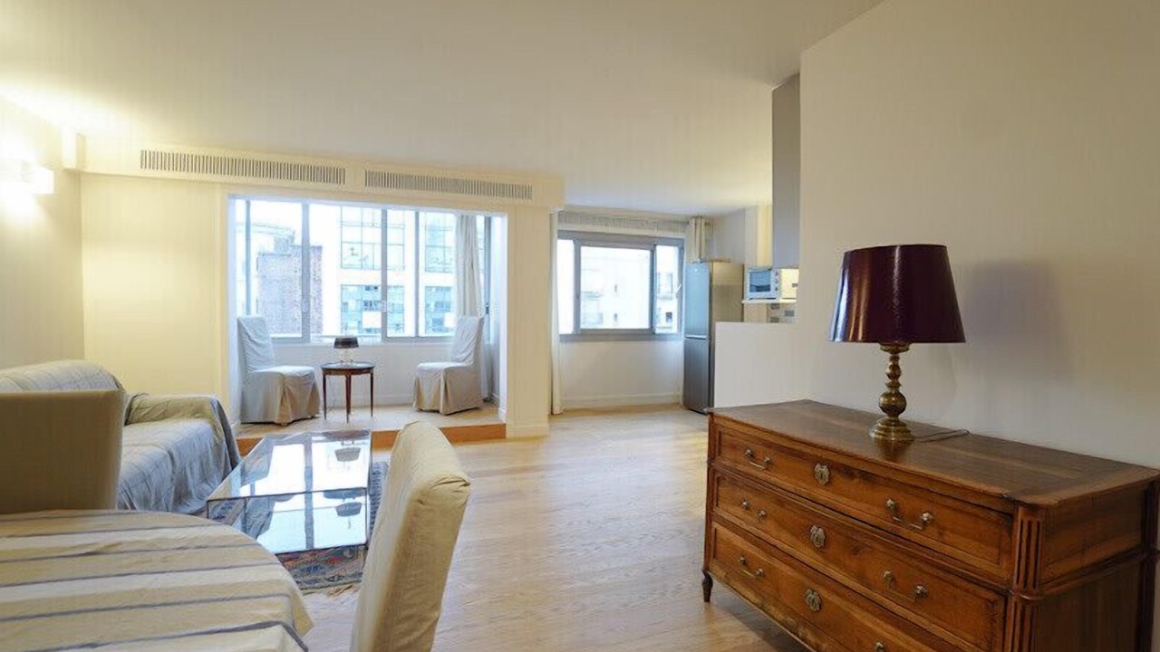 Photo of Livingroom in Suresnes