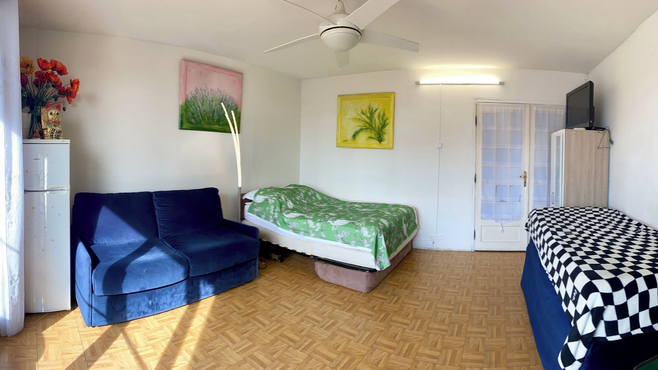 Photo of Bedroom in Thiais