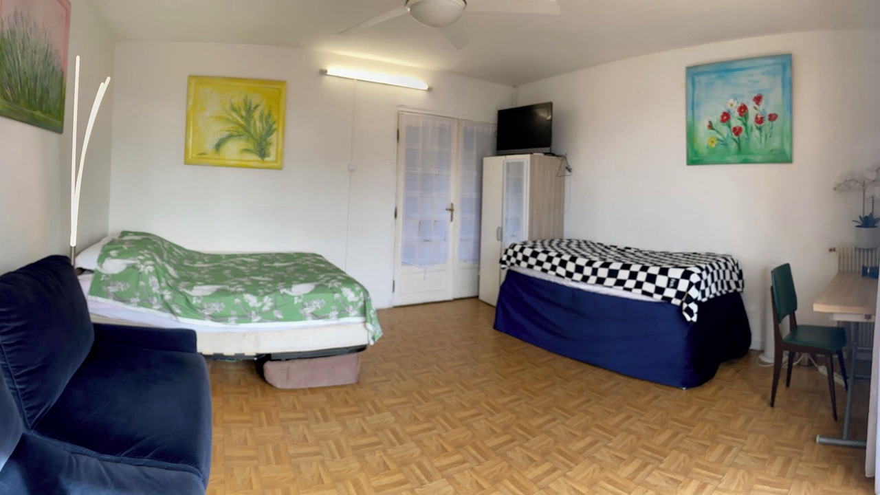Photo of Bedroom in Thiais