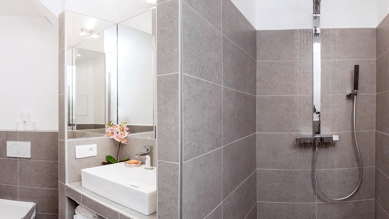 Photo of Bathroom in Quartier du Faubourg-Montmartre