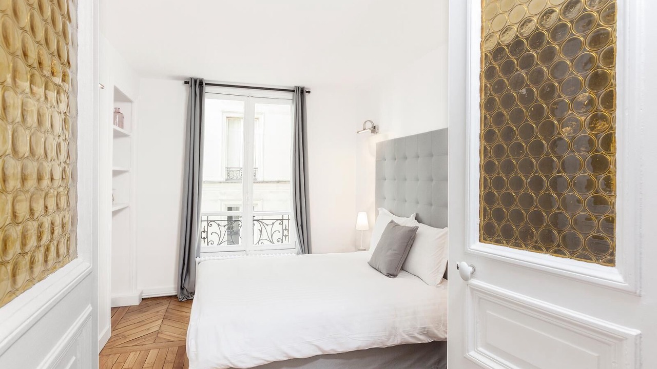 Photo of Bedroom in Quartier du Faubourg-Montmartre