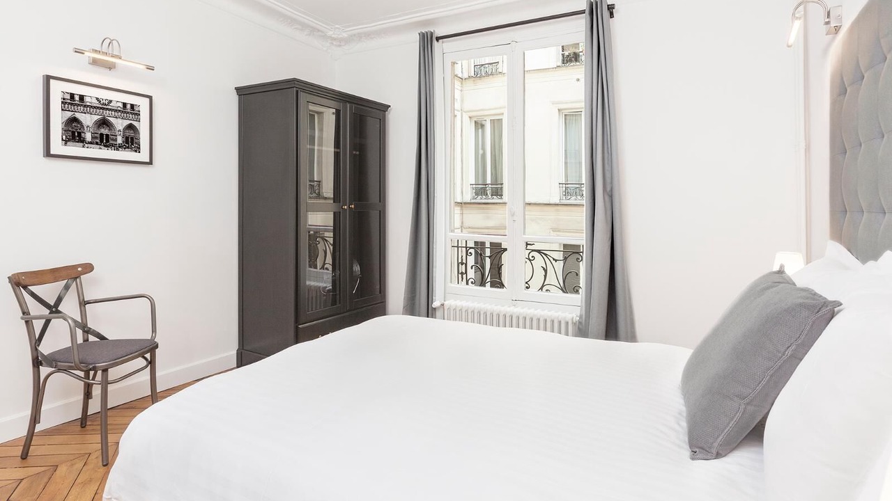 Photo of Bedroom in Quartier du Faubourg-Montmartre