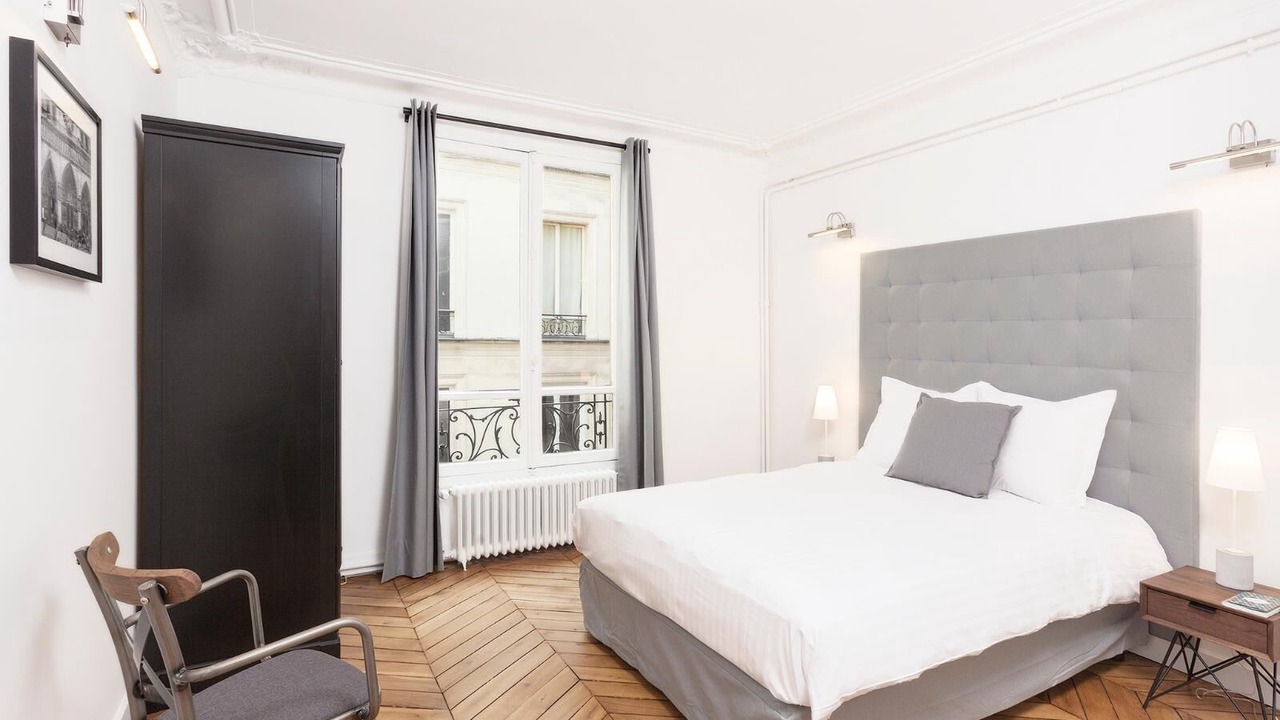 Photo of Bedroom in Quartier du Faubourg-Montmartre