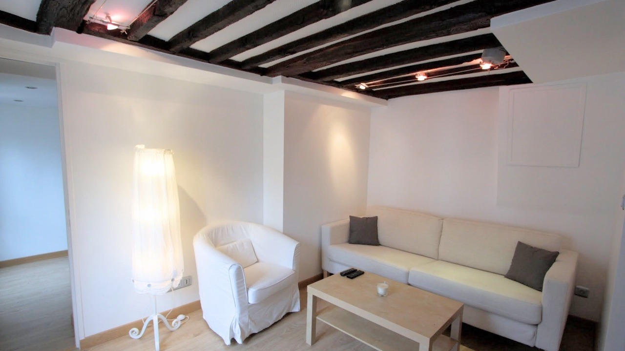 Photo of Livingroom in Enfants-Rouges