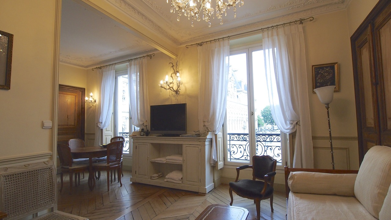 Photo of Livingroom in Saint-Merri