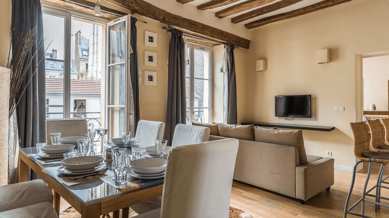 Photo of Livingroom in Arts-et-Metiers
