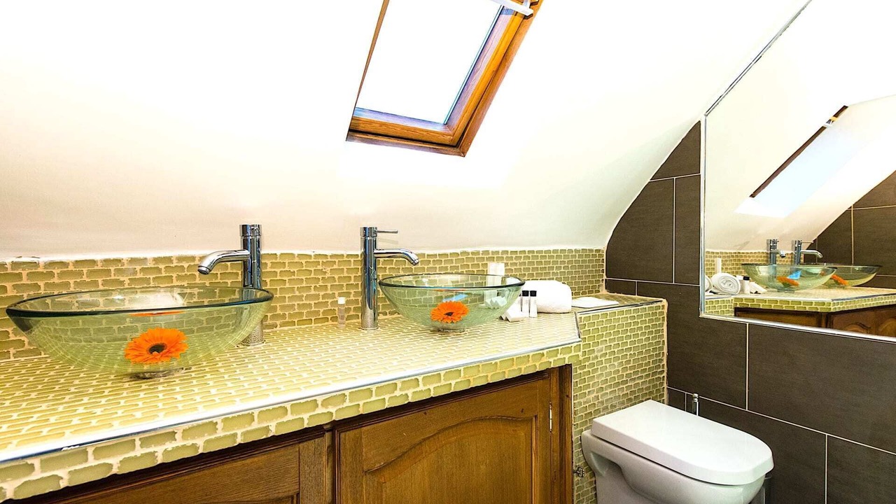 Photo of Bathroom in Palais-Royal