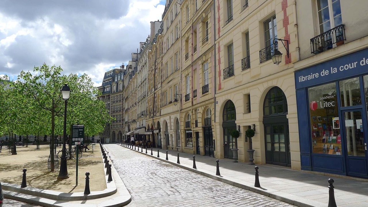 Photo of Others in Paris City Center