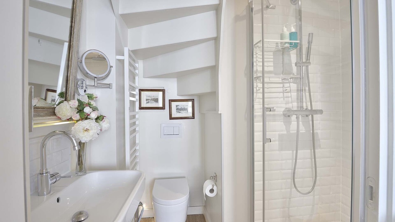 Photo of Bathroom in Paris City Center