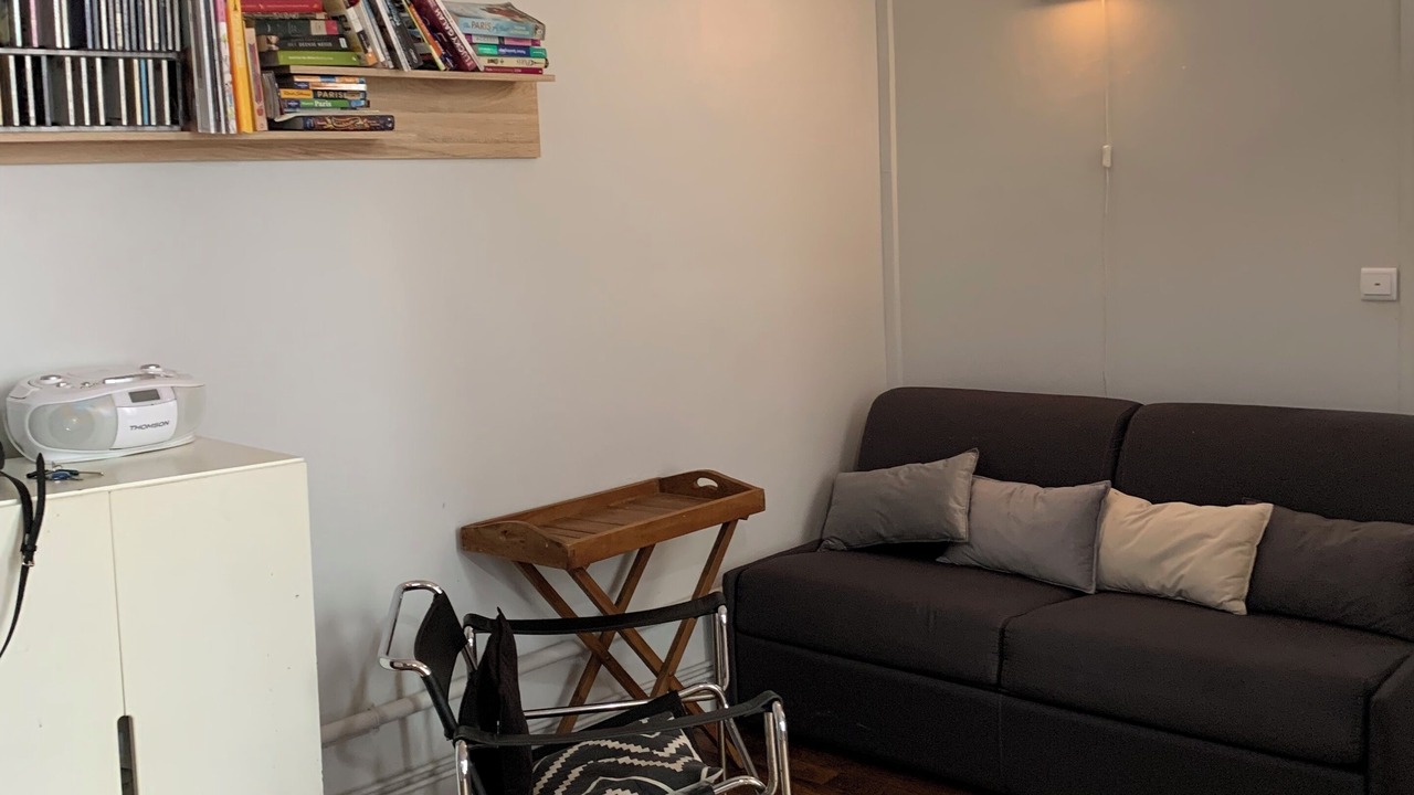 Photo of Livingroom in Arts-et-Metiers