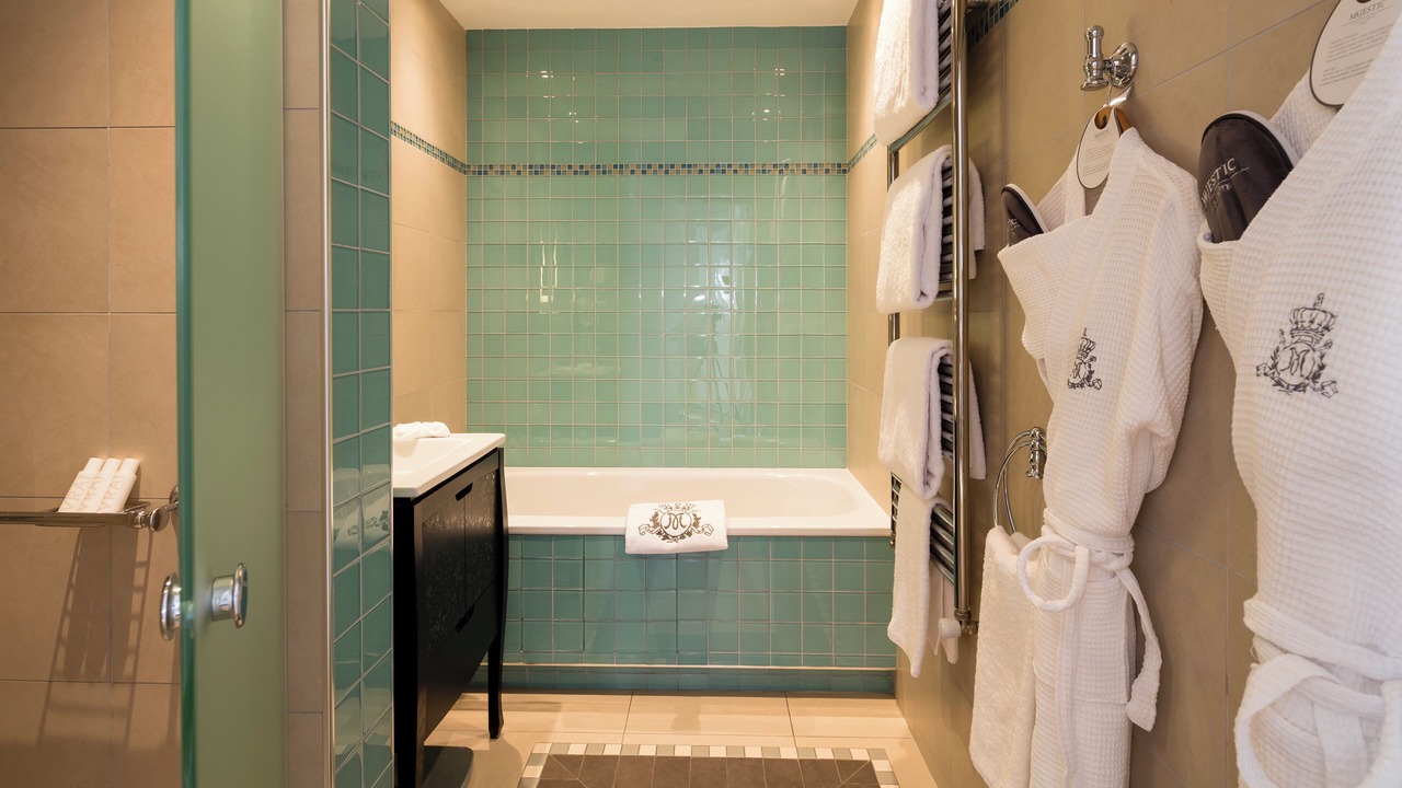 Photo of Bathroom in Chaillot