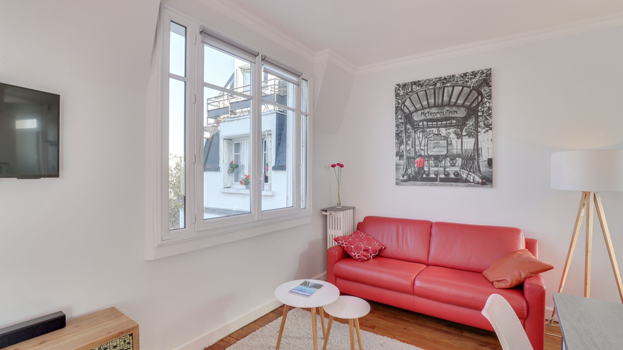 Photo of Livingroom in Quartier de l'Ecole-Militaire