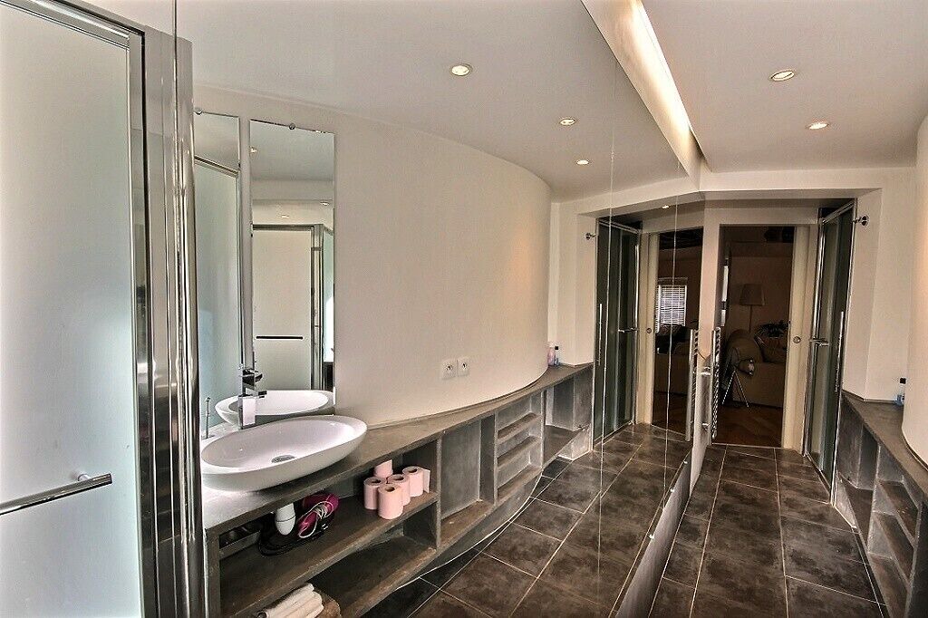 Photo of Bathroom in Archives