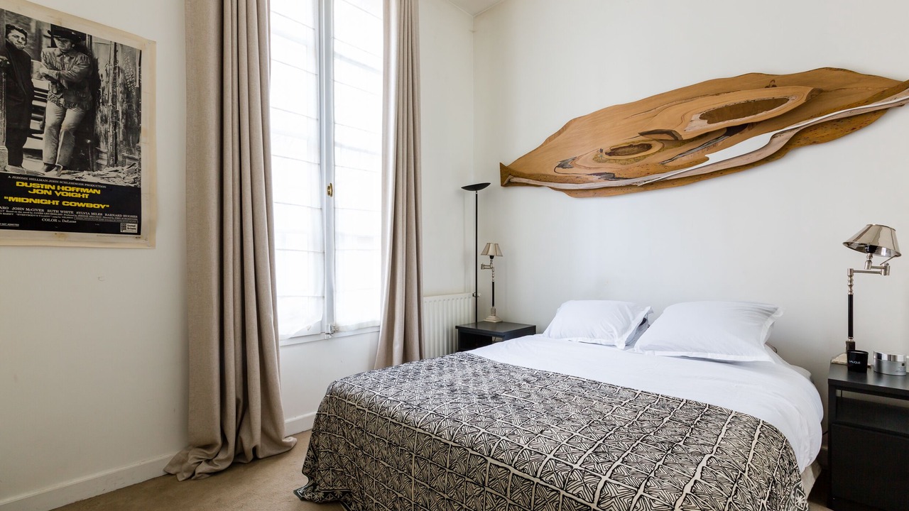 Photo of Bedroom in 3rd Arrondissement