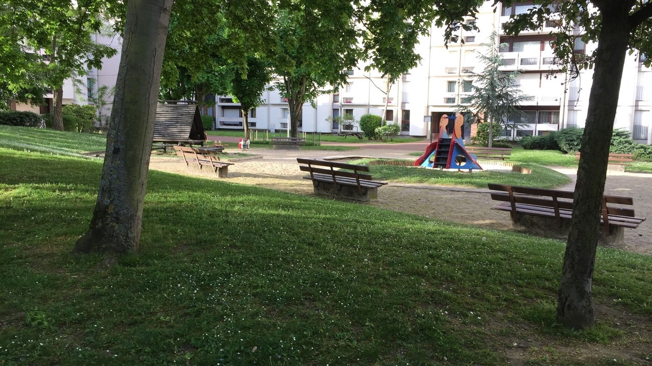 Photo of Others in Quartier du Vieux-Pont - Sainte-Genevieve