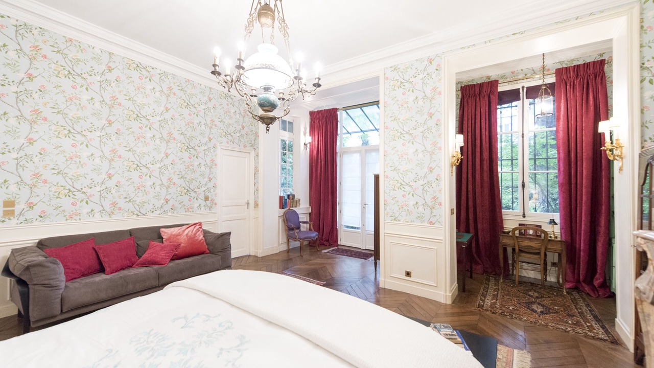 Photo of Bedroom in Chaillot