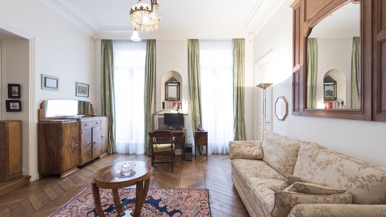 Photo of Livingroom in Chaillot