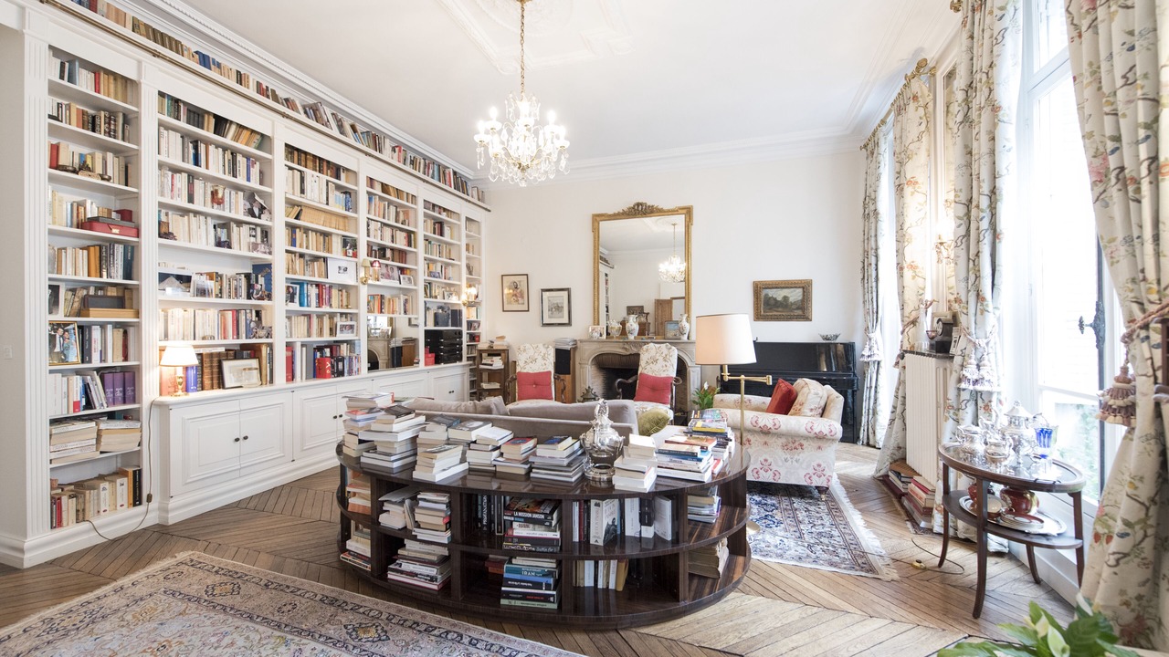 Photo of Livingroom in Chaillot