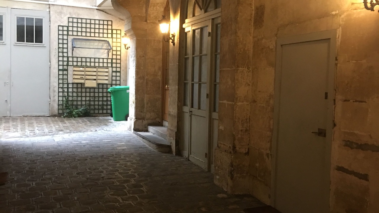Photo of Others in Marais