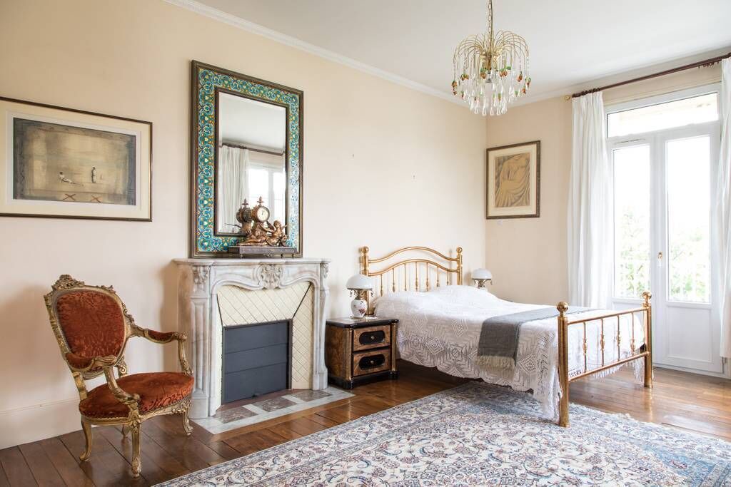 Photo of Bedroom in Neuilly-Plaisance