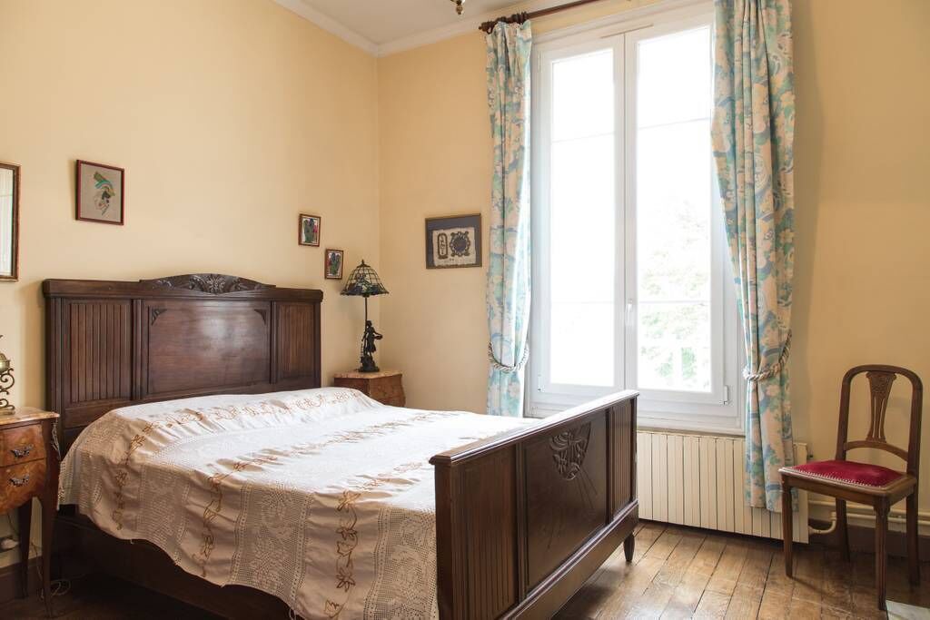 Photo of Bedroom in Neuilly-Plaisance