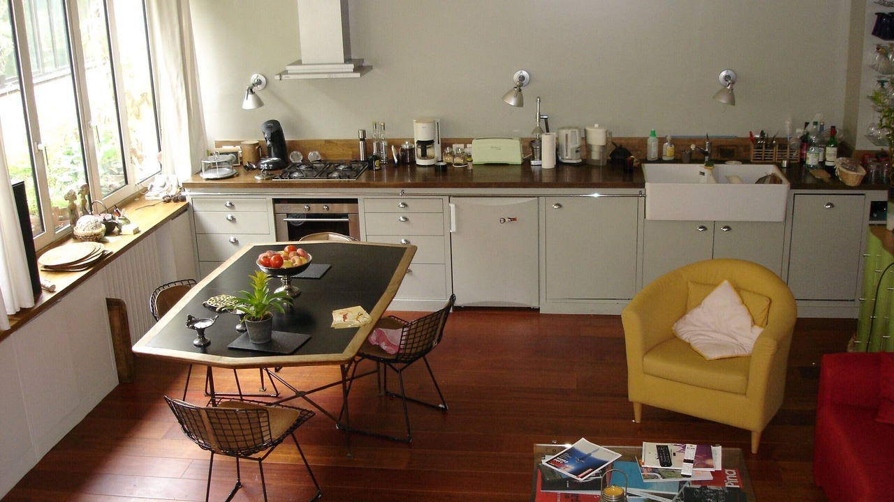 Photo of Kitchen in Quartier de la Folie-Mericourt