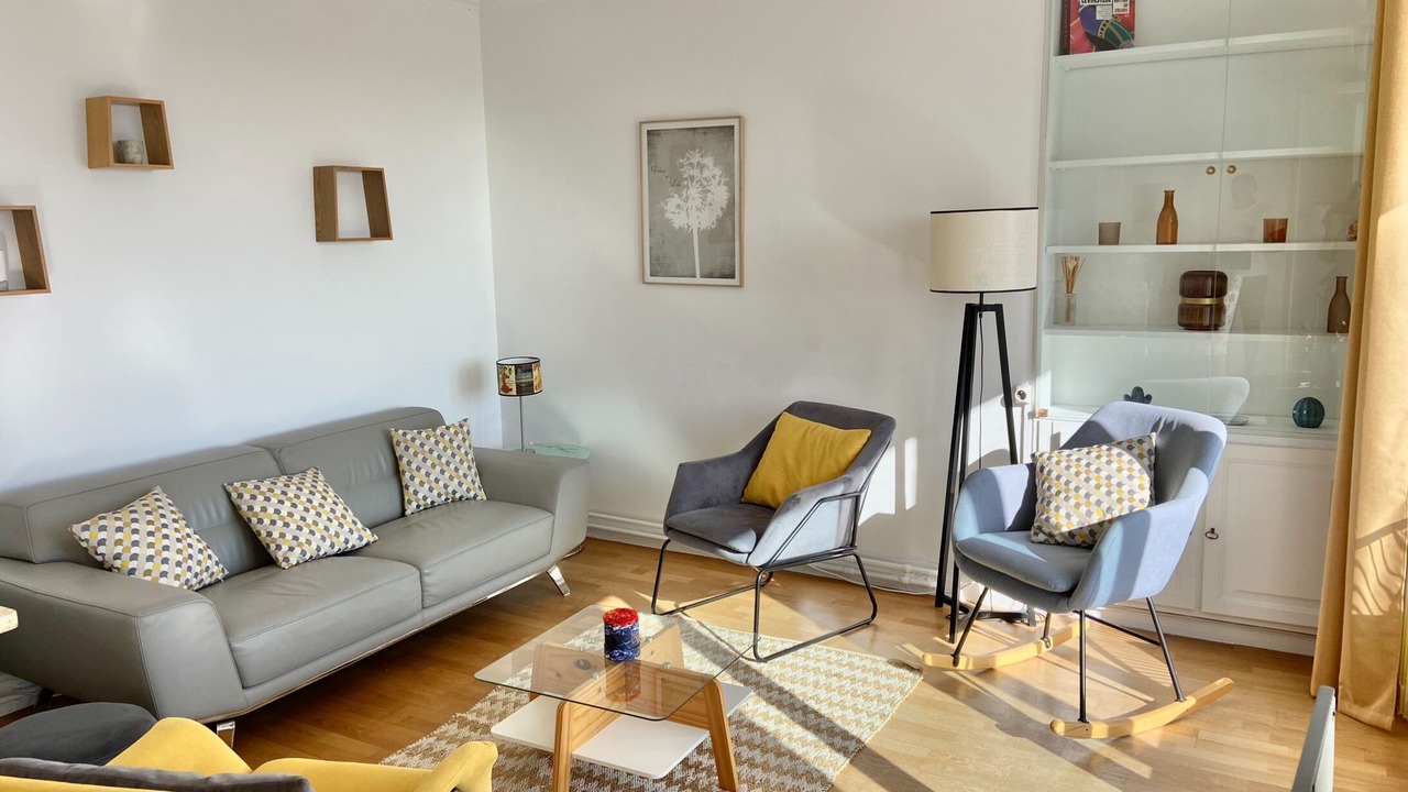 Photo of Livingroom in Clignancourt