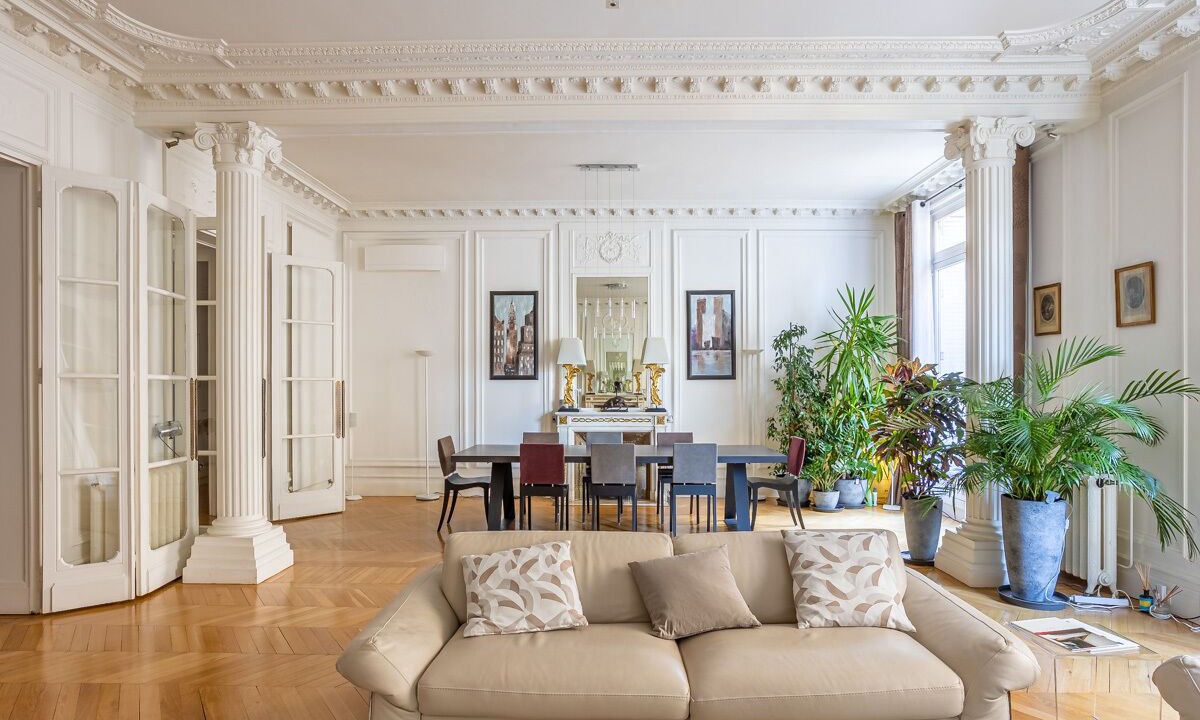 Photo of Livingroom in Chaillot