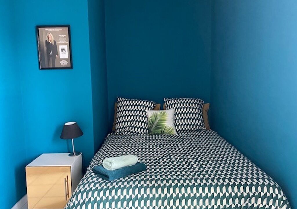 Photo of Bedroom in 12th Arrondissement
