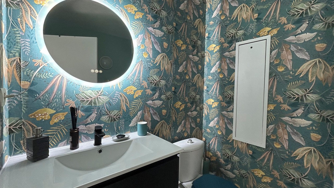 Photo of Bathroom in 12th Arrondissement