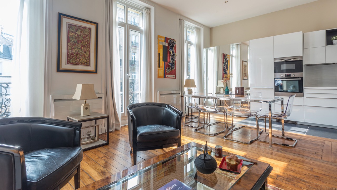 Photo of Livingroom in Arts-et-Metiers