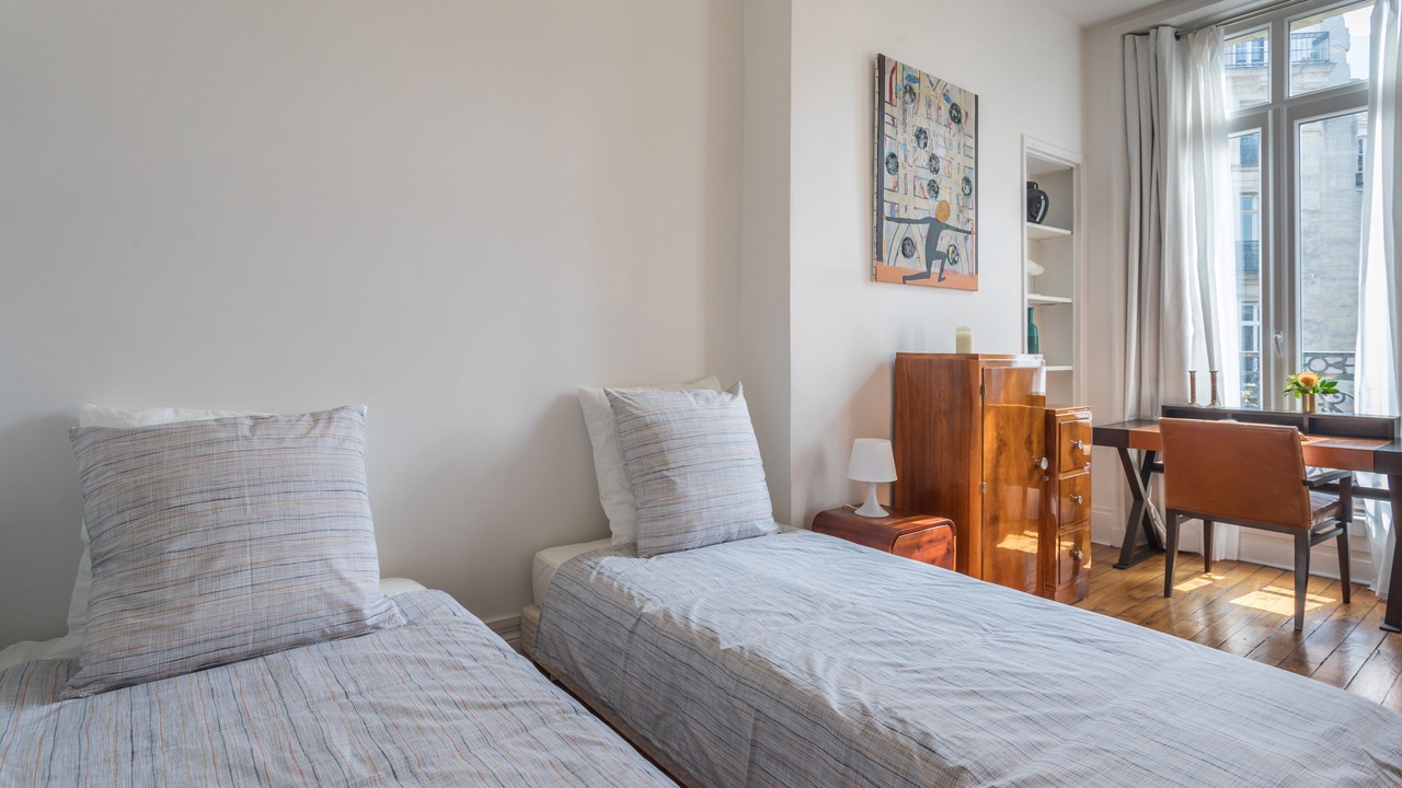 Photo of Bedroom in Arts-et-Metiers