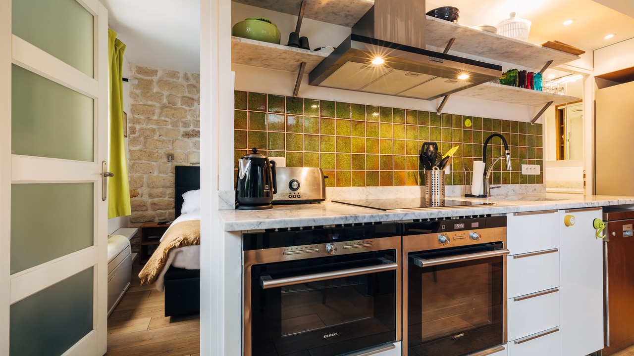 Photo of Kitchen in Quartier de la Folie-Mericourt