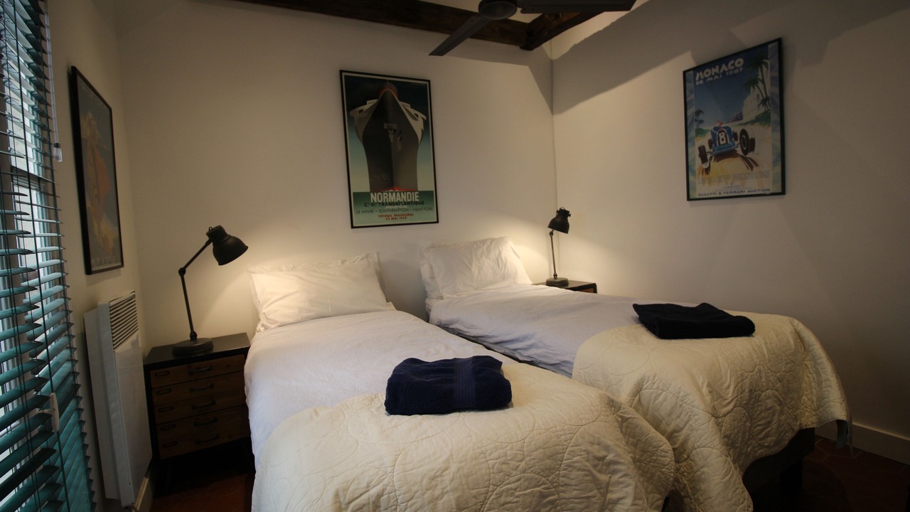 Photo of Bedroom in Quartier de la Folie-Mericourt