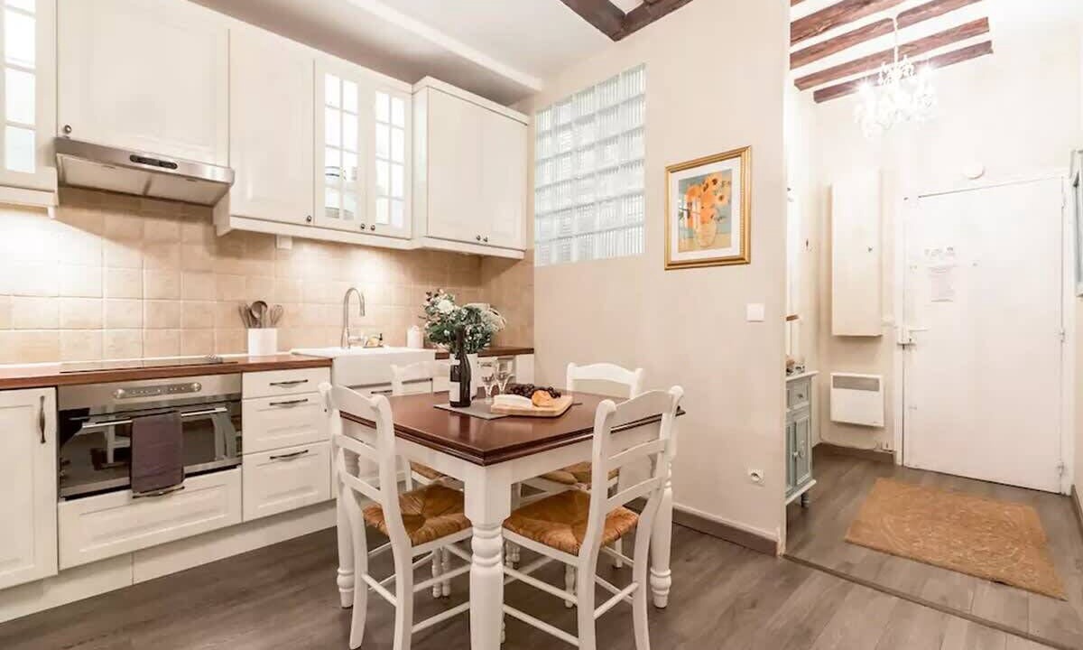 Photo of Kitchen in Archives