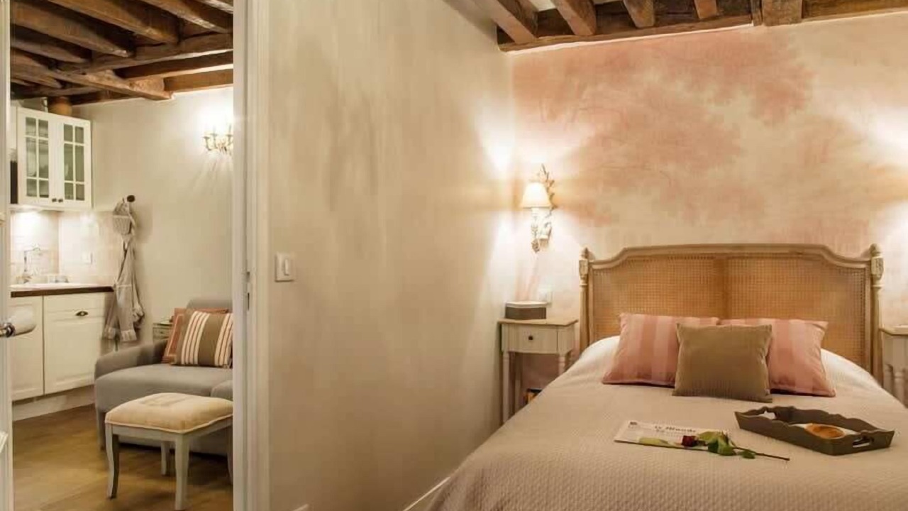 Photo of Bedroom in Saint-Merri