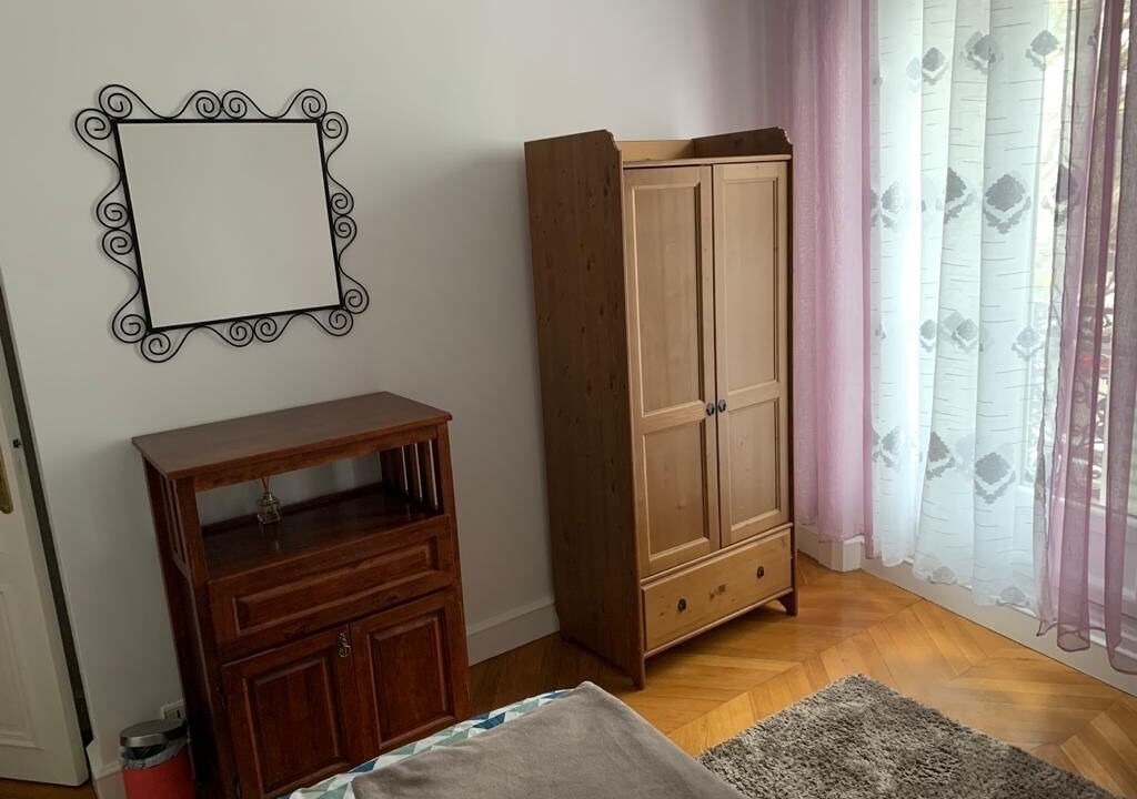 Photo of Bedroom in Chaillot