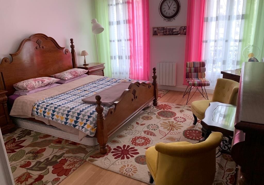 Photo of Bedroom in Chaillot