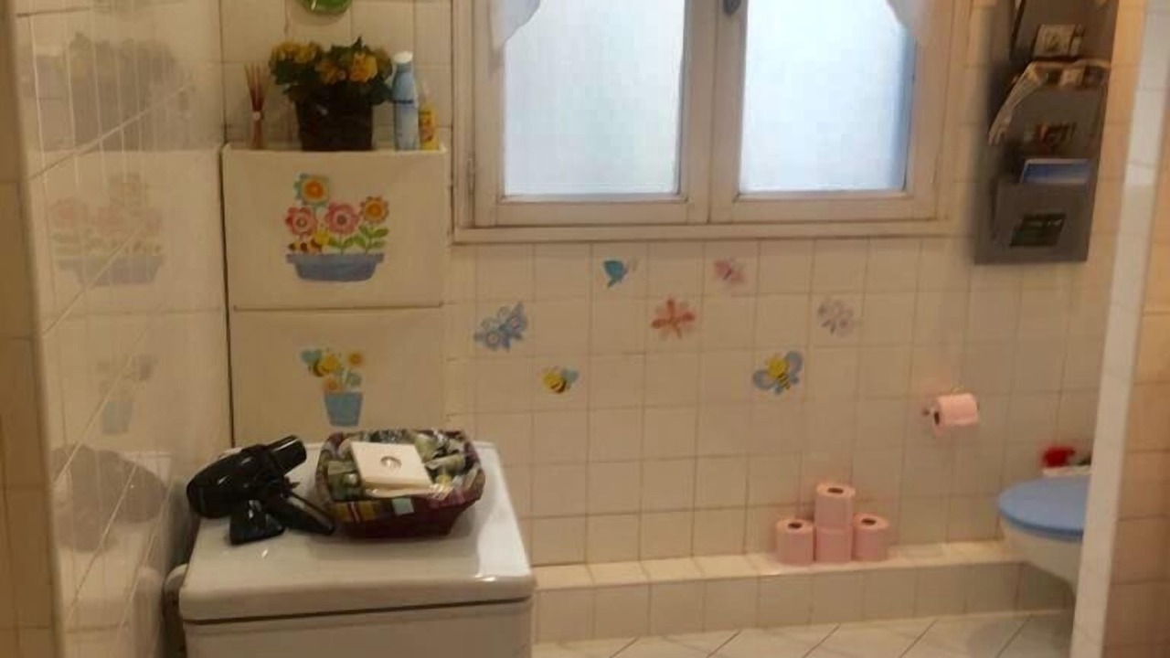 Photo of Bathroom in Chaillot