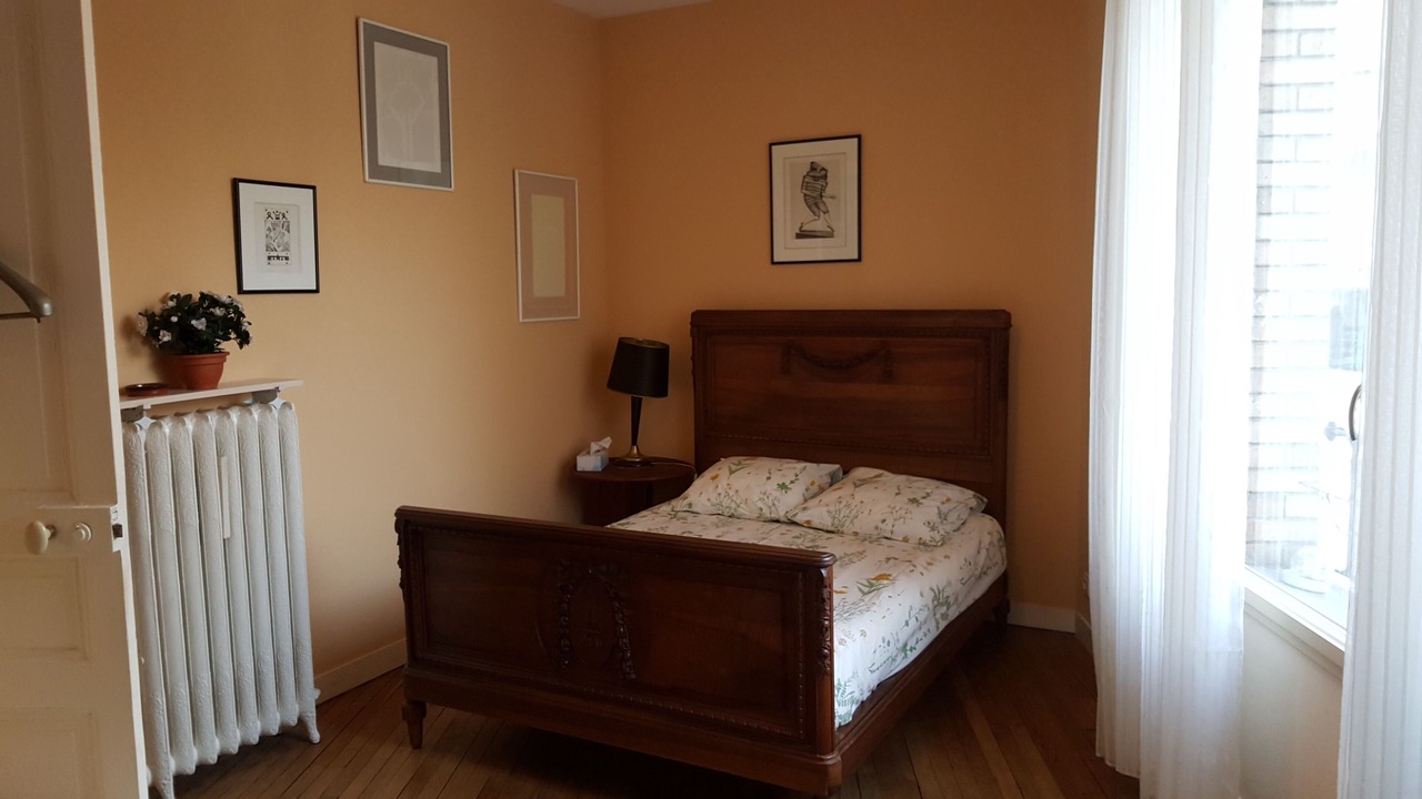 Photo of Bedroom in Belleville