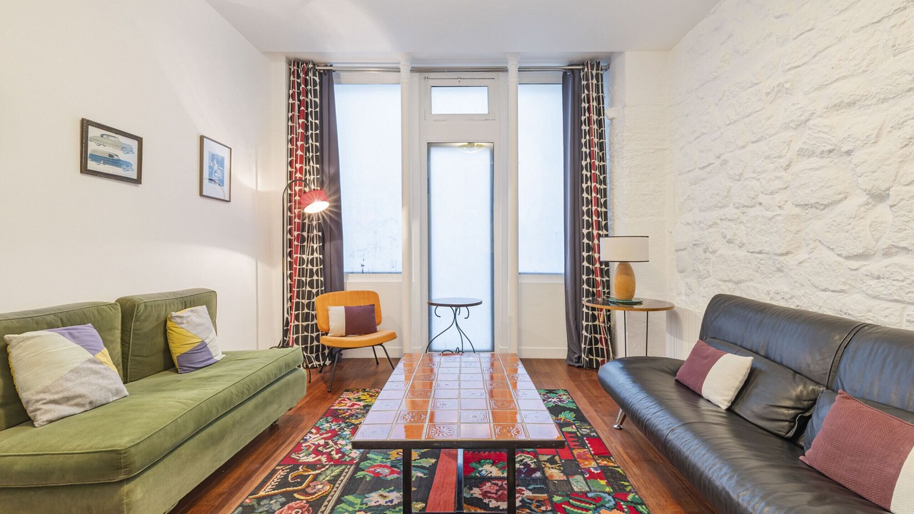 Photo of Livingroom in Quartier de la Folie-Mericourt