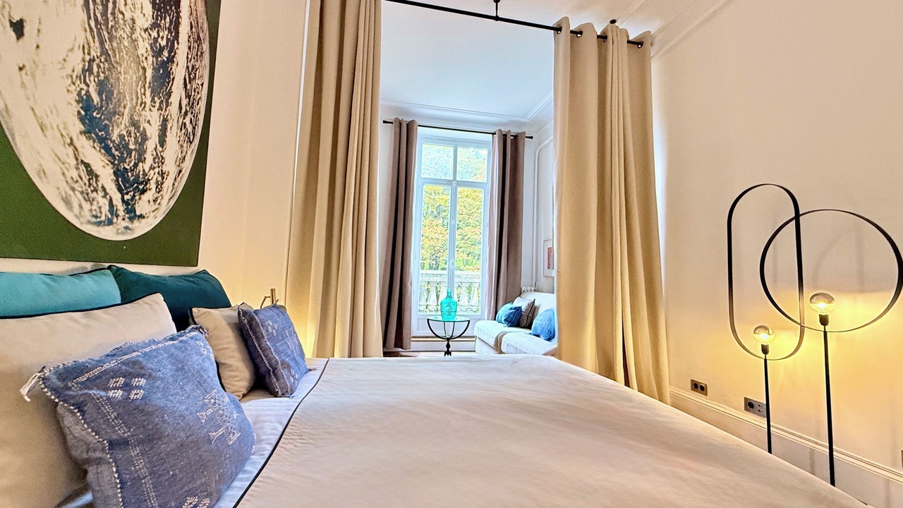 Photo of Bedroom in Arts-et-Metiers