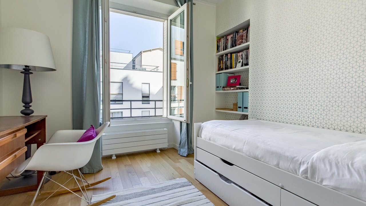Photo of Bedroom in 11th Arrondissement