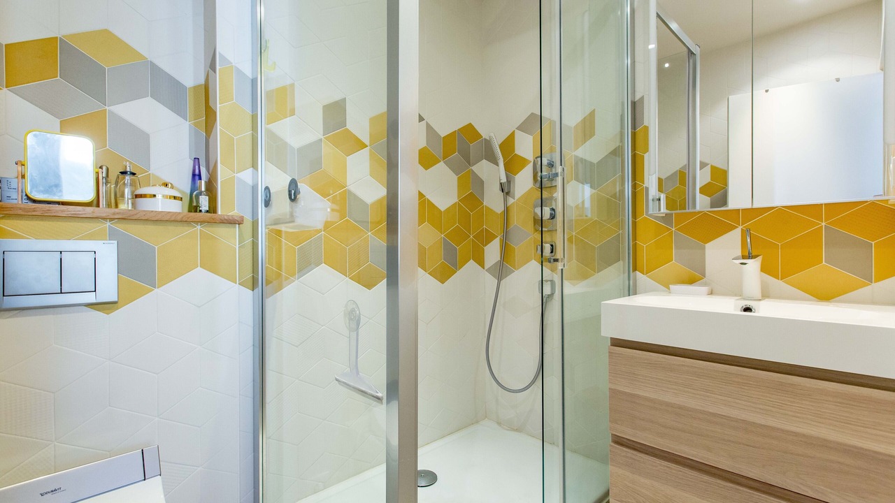 Photo of Bathroom in 11th Arrondissement
