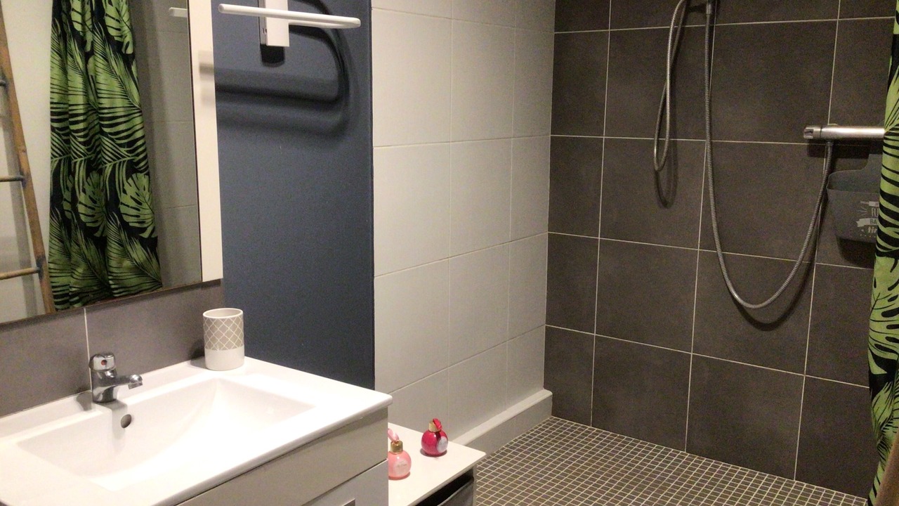 Photo of Bathroom in Boutigny